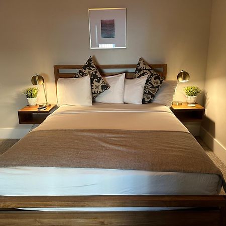 Entire Modern 7 Unit 7 Bath Boutique Inn Newport Eksteriør bilde