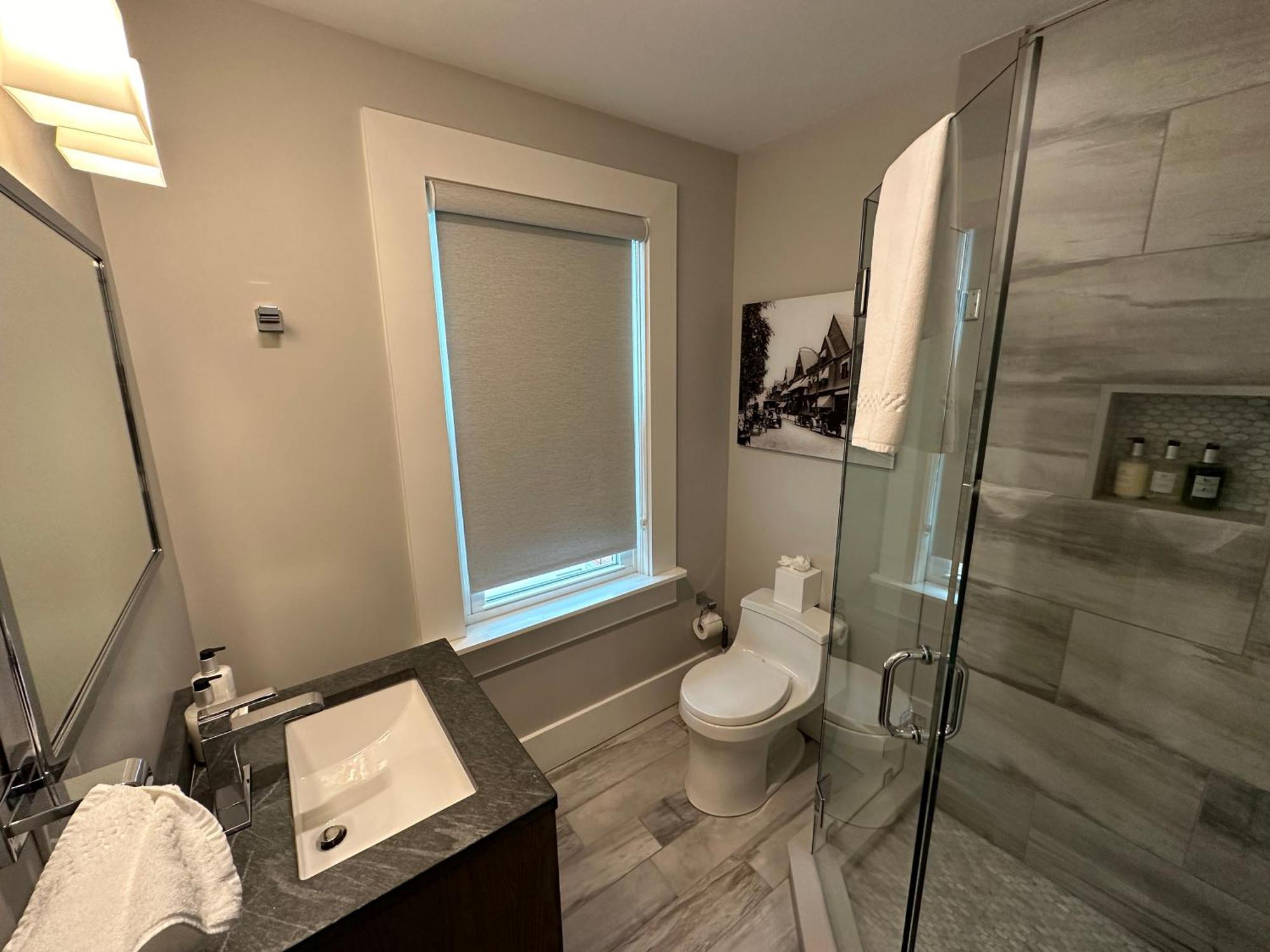 Entire Modern 7 Unit 7 Bath Boutique Inn Newport Eksteriør bilde