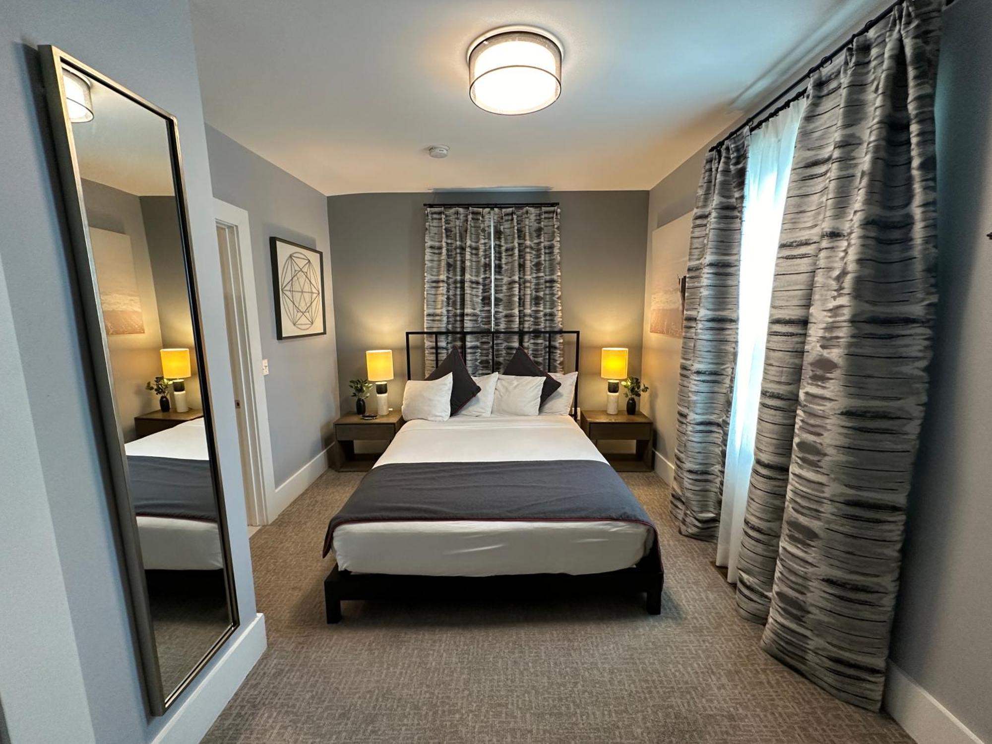 Entire Modern 7 Unit 7 Bath Boutique Inn Newport Eksteriør bilde