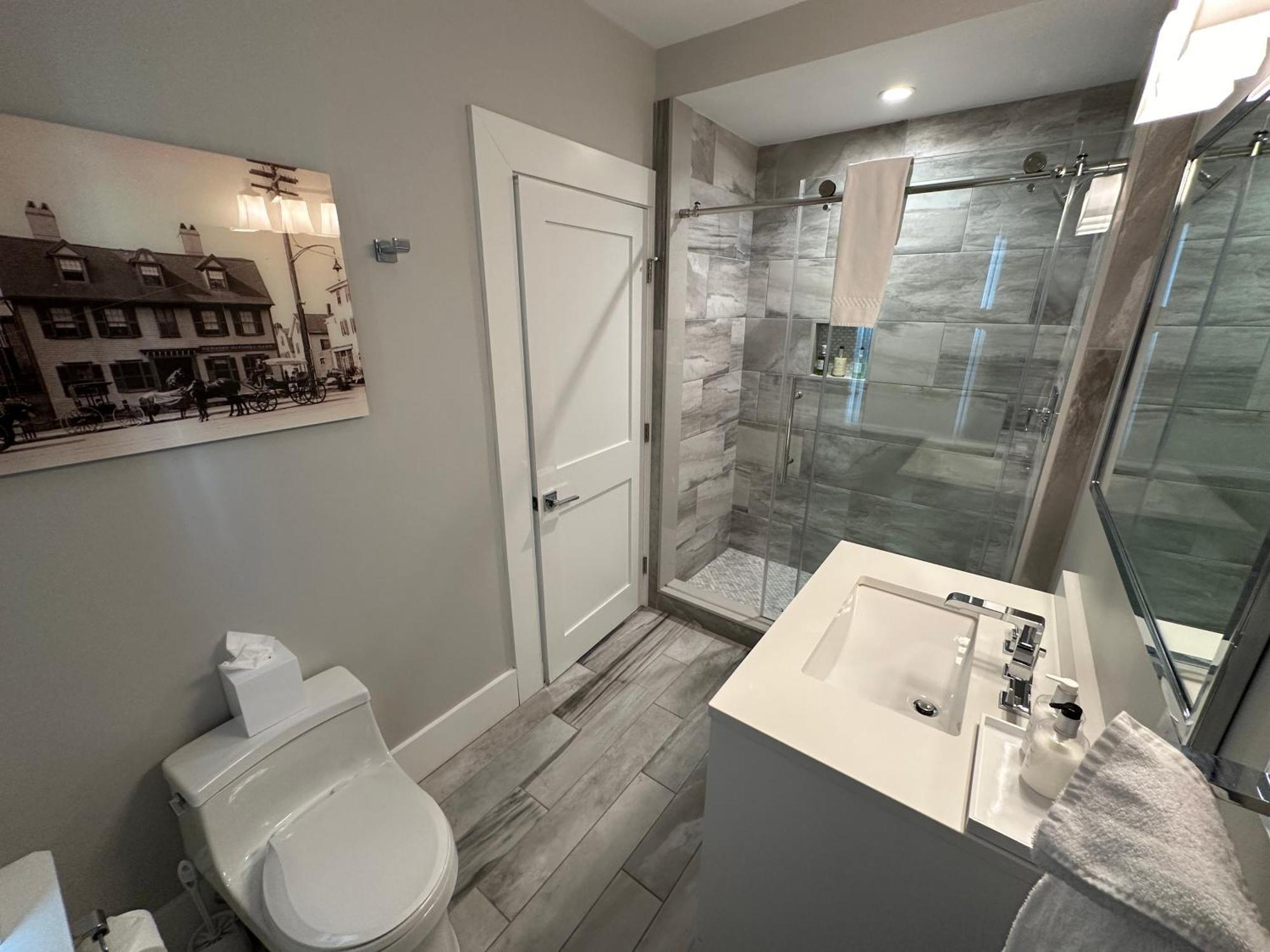 Entire Modern 7 Unit 7 Bath Boutique Inn Newport Eksteriør bilde